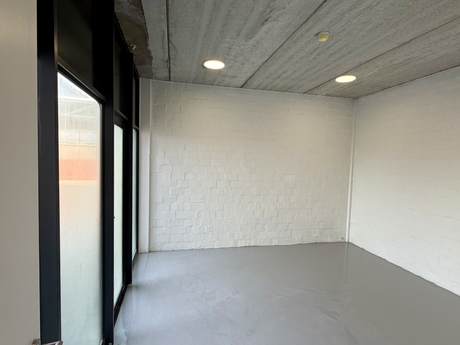 To Let Commercial Property for Rent in Firgrove Western Cape